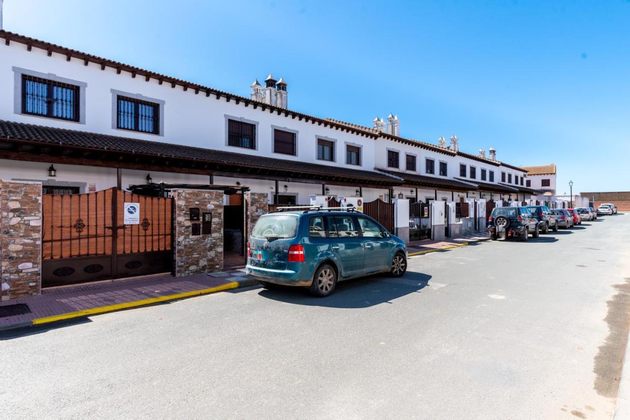 Vll Vivienda Rural A Las Puertas De Donana Villamanrique De La Condesa Exterior photo